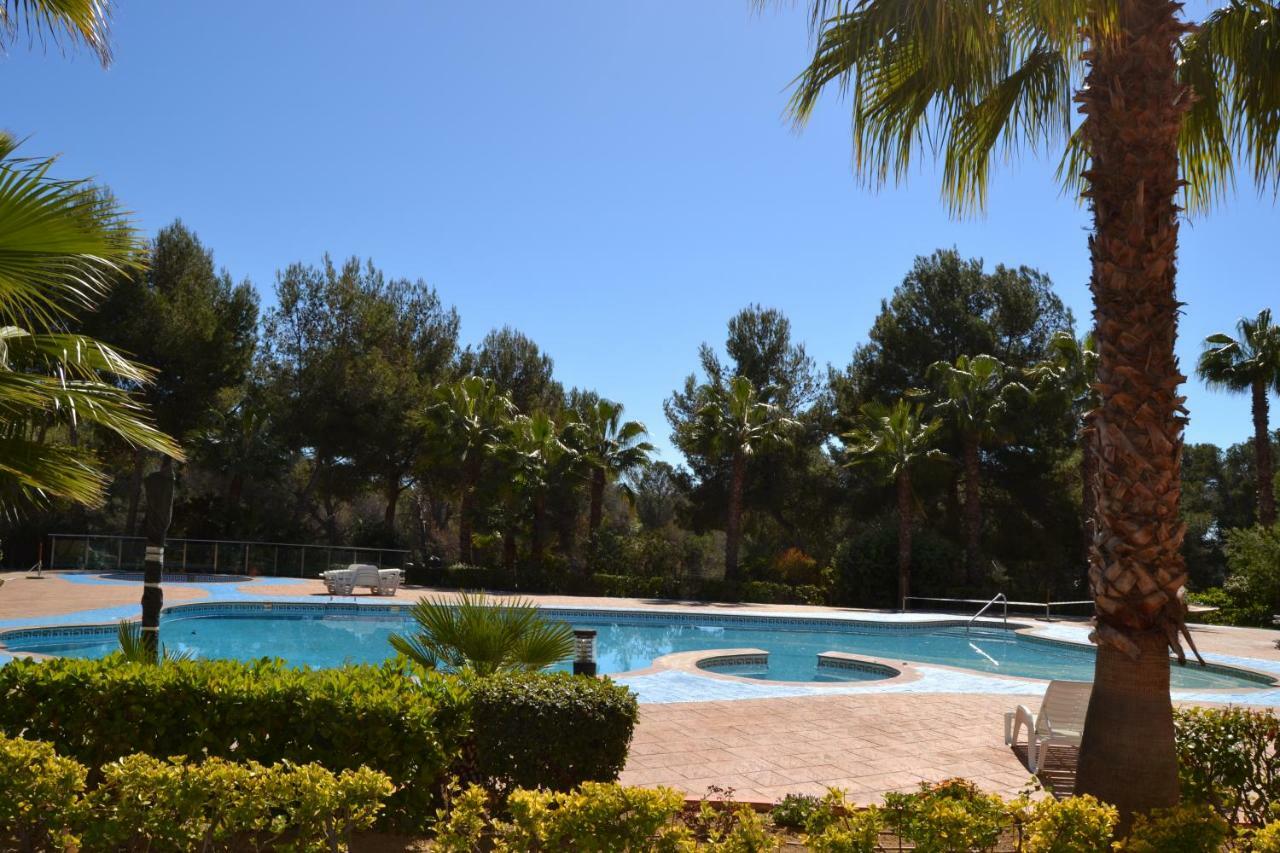 Lovely Familiar Apartment With Pool In Cap Salou Ngoại thất bức ảnh