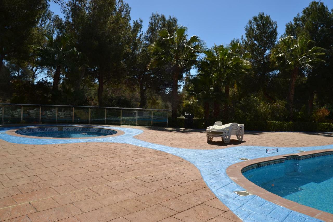 Lovely Familiar Apartment With Pool In Cap Salou Ngoại thất bức ảnh