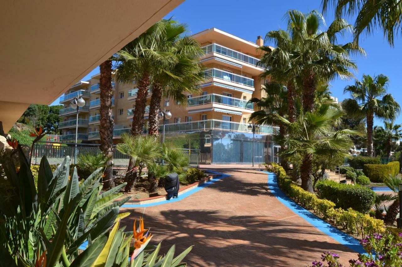 Lovely Familiar Apartment With Pool In Cap Salou Ngoại thất bức ảnh