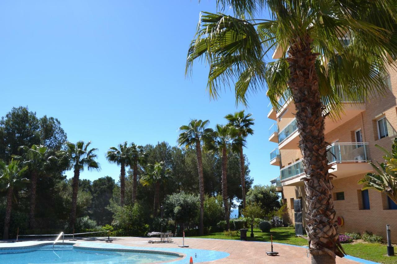 Lovely Familiar Apartment With Pool In Cap Salou Ngoại thất bức ảnh