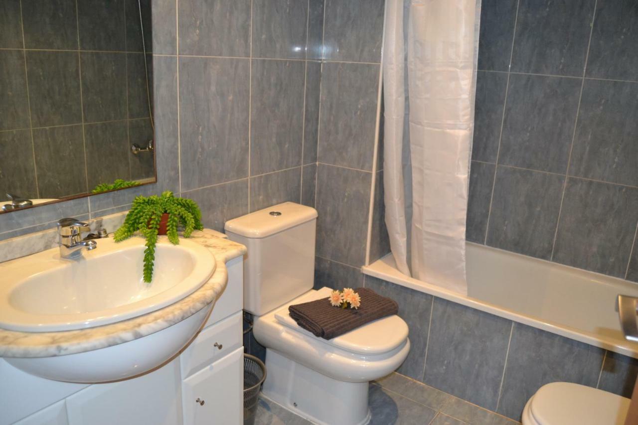 Lovely Familiar Apartment With Pool In Cap Salou Ngoại thất bức ảnh