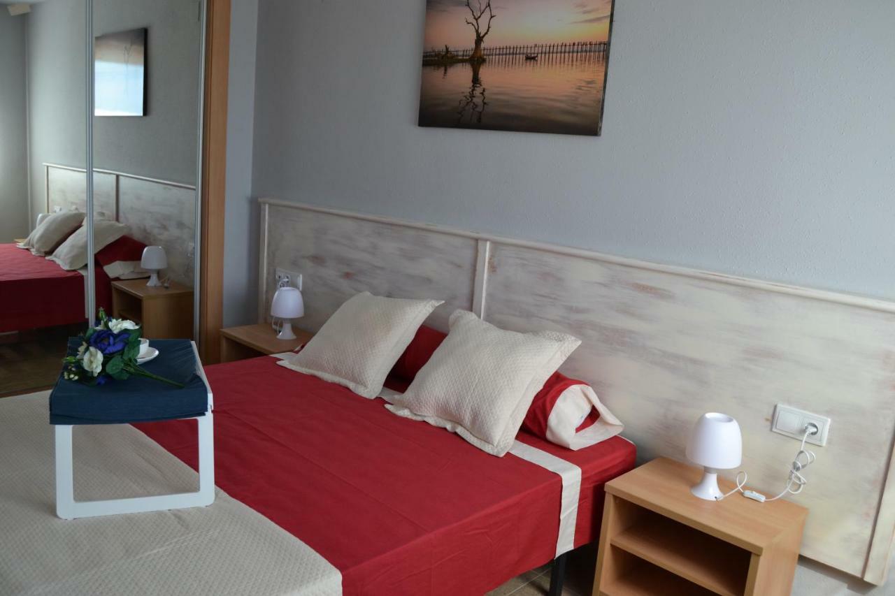 Lovely Familiar Apartment With Pool In Cap Salou Ngoại thất bức ảnh